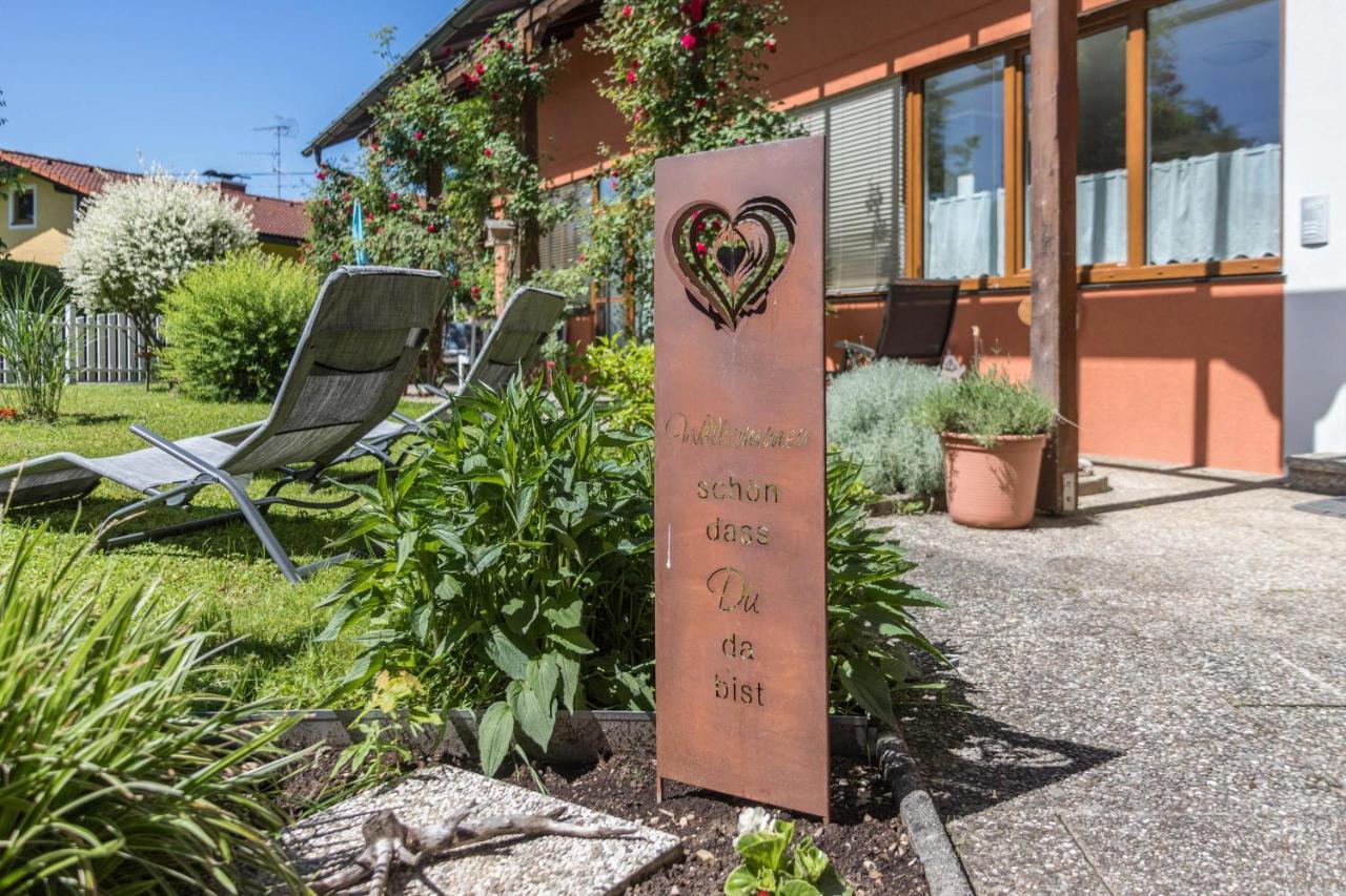 Fewo Im Gaestehaus Maximilian Eggelsberg Exteriér fotografie